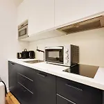 Beautiful Apt -1Br-4P- Tour Eiffel - Invalides